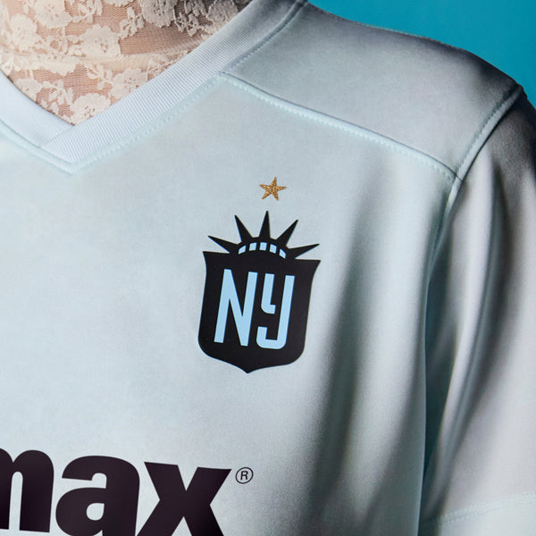 Unisex Nike 2024 NJ/NY Gotham FC Secondary Replica Jersey - Gotham FC Logo Close-up